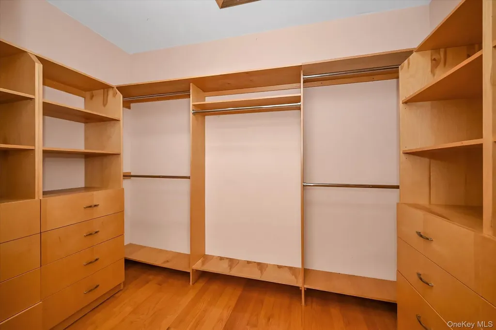 7716 Kew Forest Lane Forest Hills NY 11375