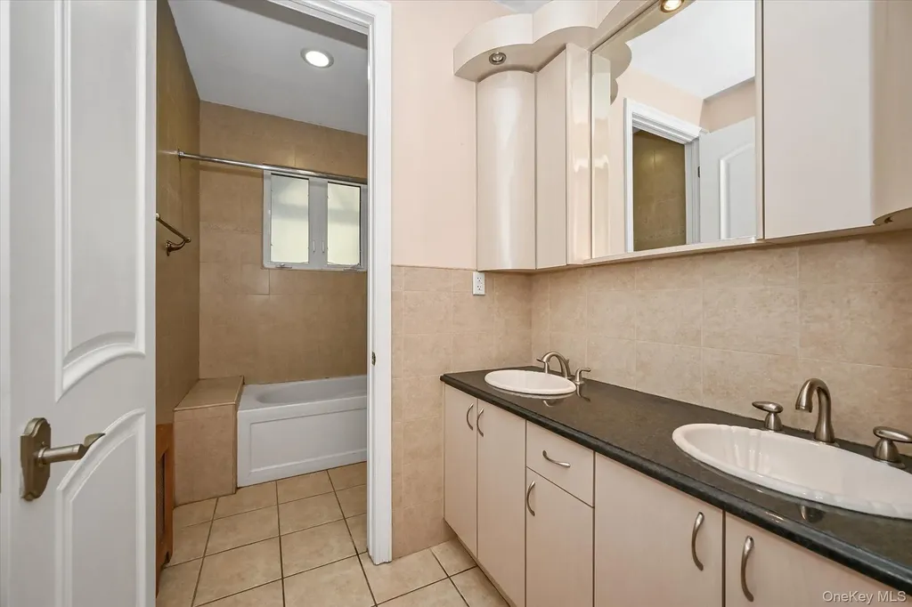 7716 Kew Forest Lane Forest Hills NY 11375