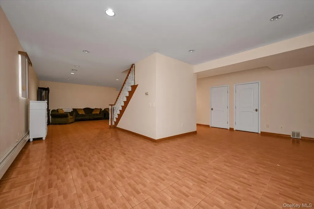 7716 Kew Forest Lane Forest Hills NY 11375