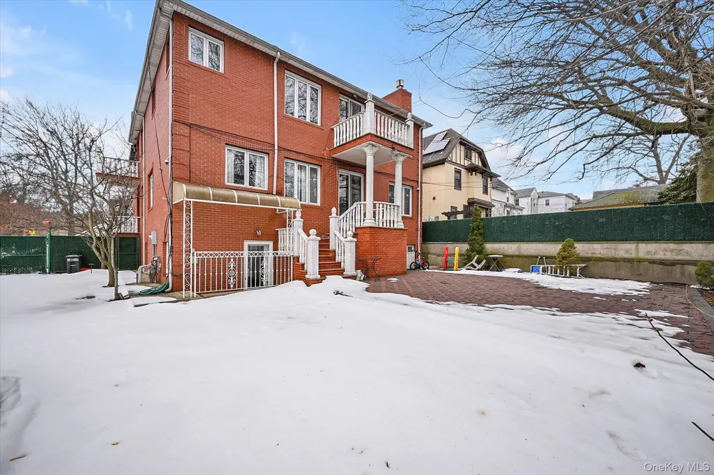 7716 Kew Forest Lane Forest Hills NY 11375