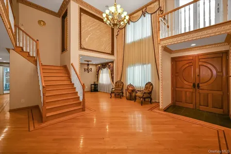 7716 Kew Forest Lane Forest Hills NY 11375