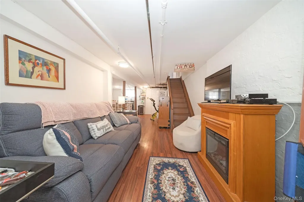 346 88th Street Brooklyn NY 11209
