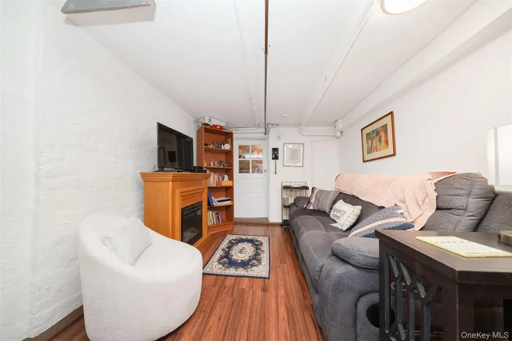 346 88th Street Brooklyn NY 11209