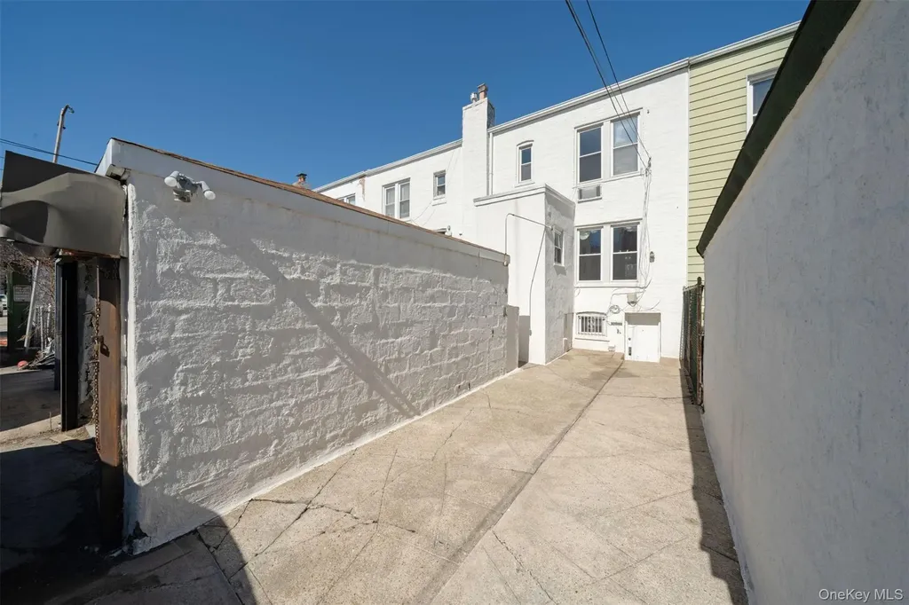 346 88th Street Brooklyn NY 11209