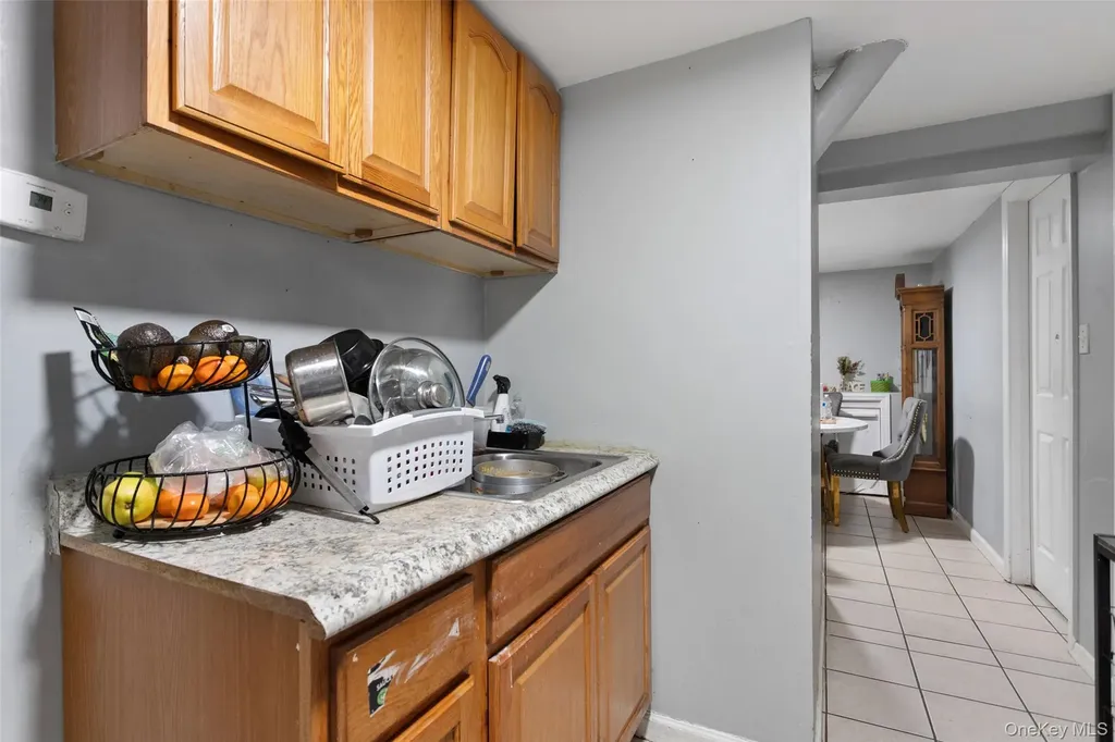 6 Merrick Lane Spring Valley NY 10977