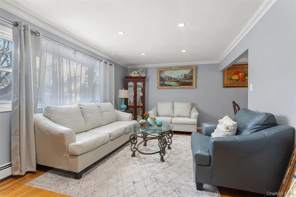 6 Merrick Lane Spring Valley NY 10977