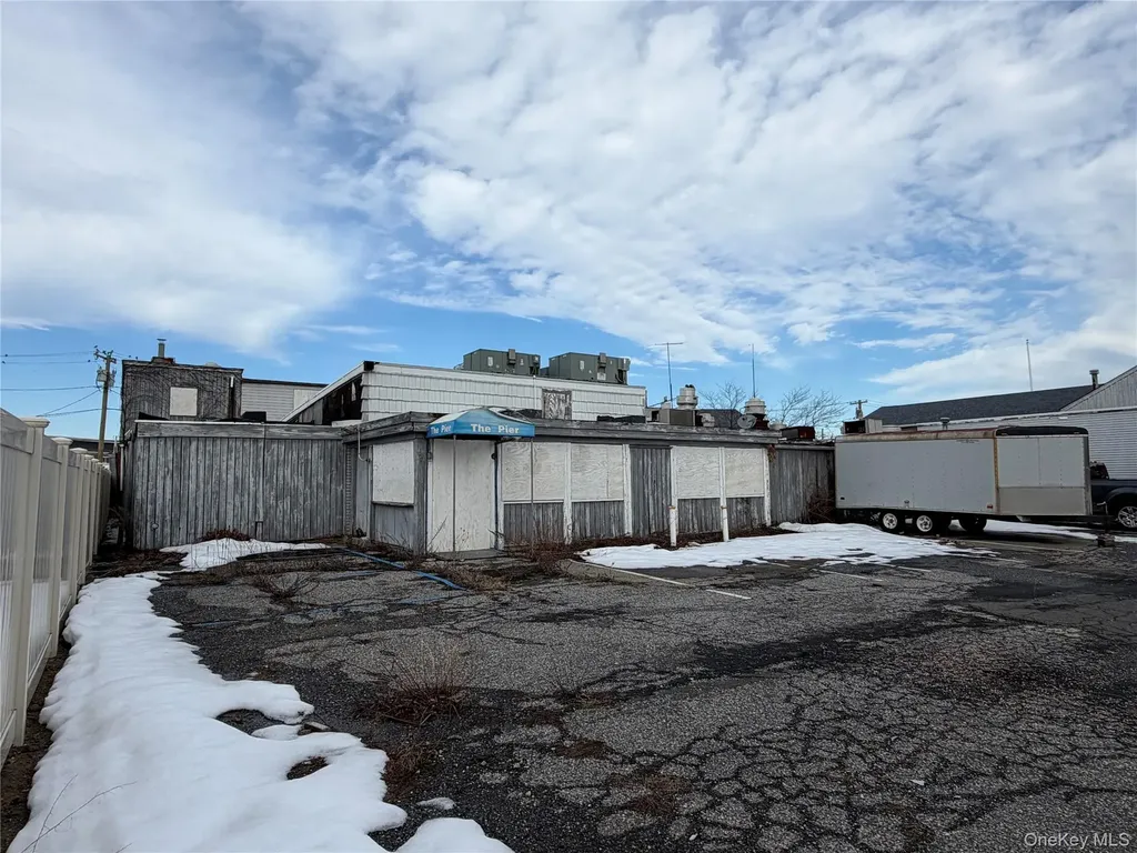 444 Fire Island Avenue Babylon NY 11702