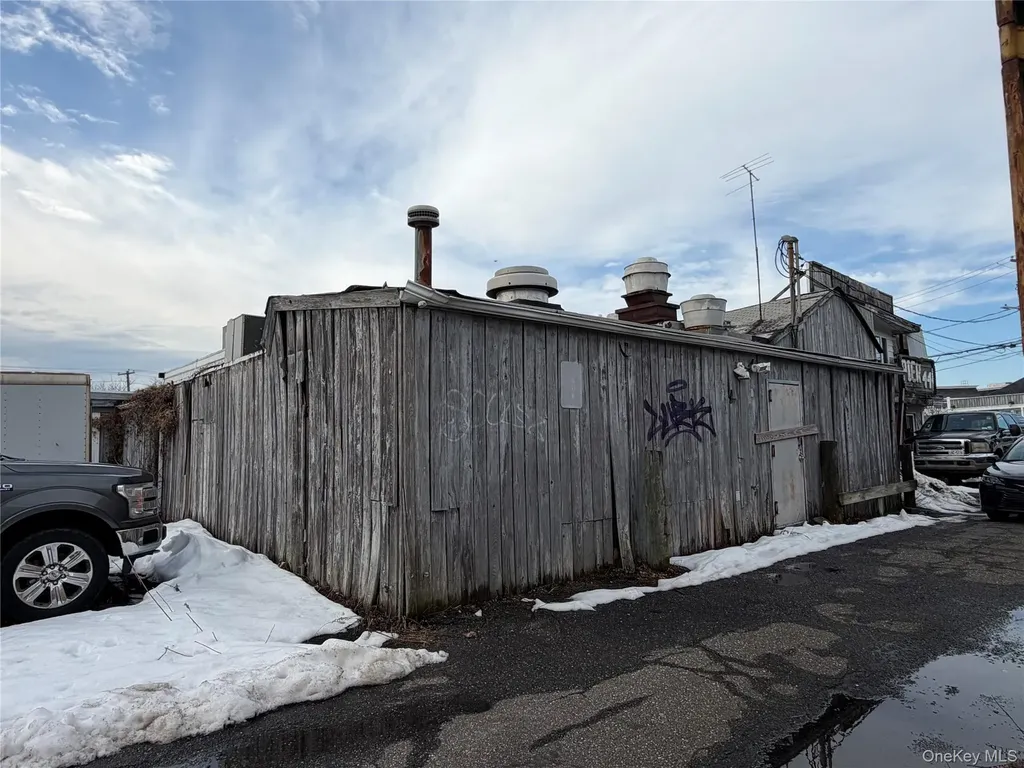 444 Fire Island Avenue Babylon NY 11702
