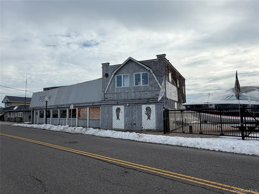 444 Fire Island Avenue Babylon NY 11702