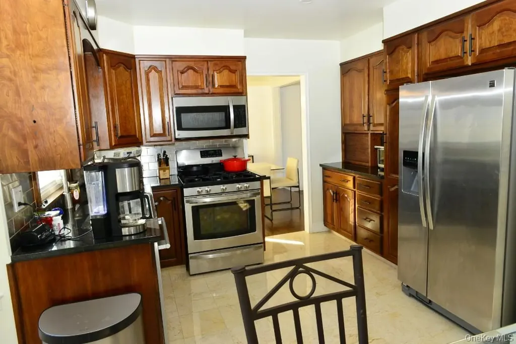 69 Wingate Road Yonkers NY 10705