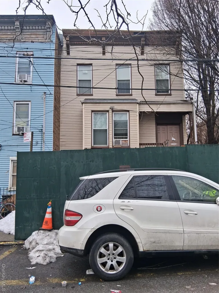 384 E 155th Street Bronx NY 10455