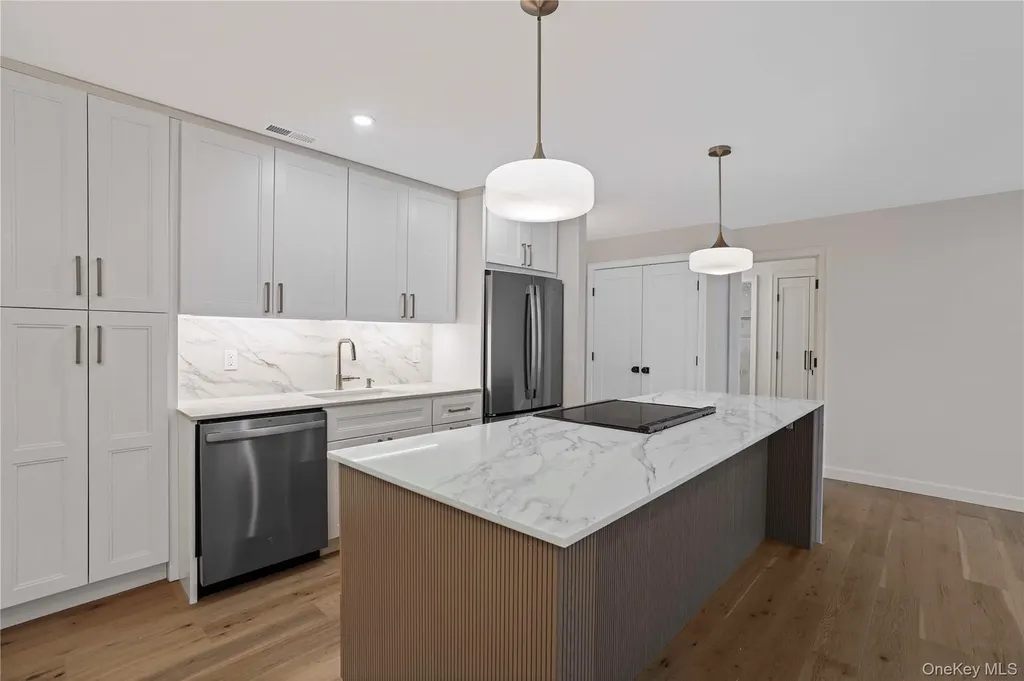 400 High Point Drive Hartsdale NY 10530