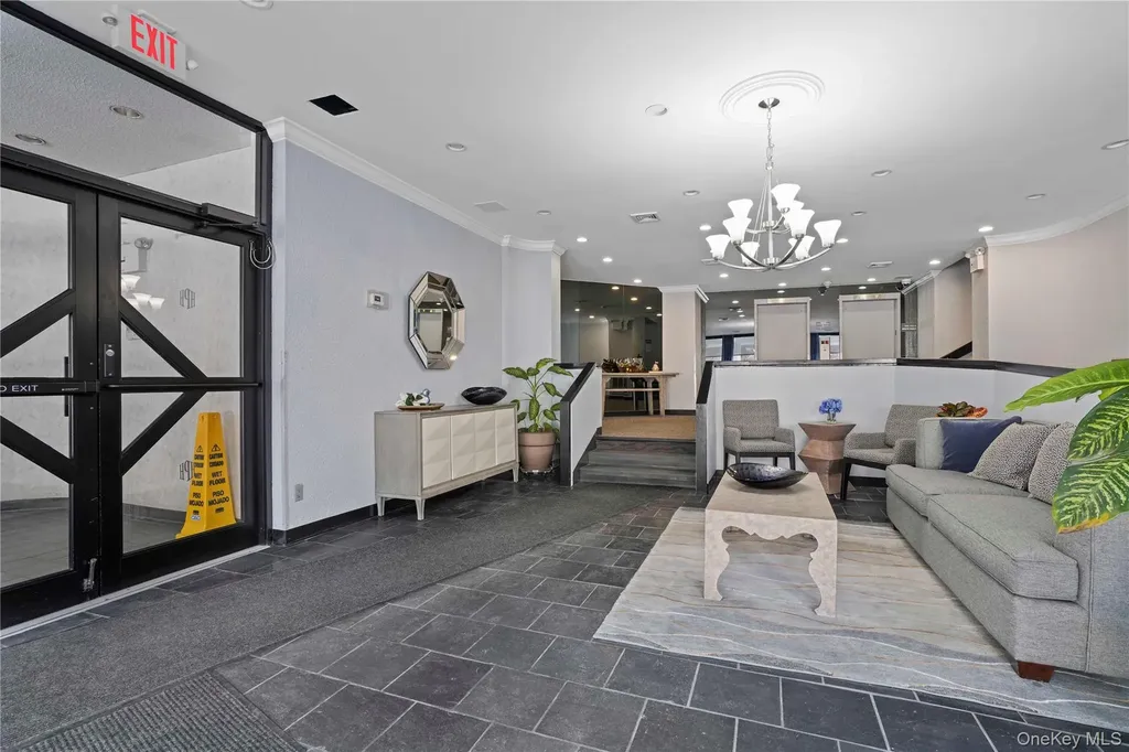400 High Point Drive Hartsdale NY 10530
