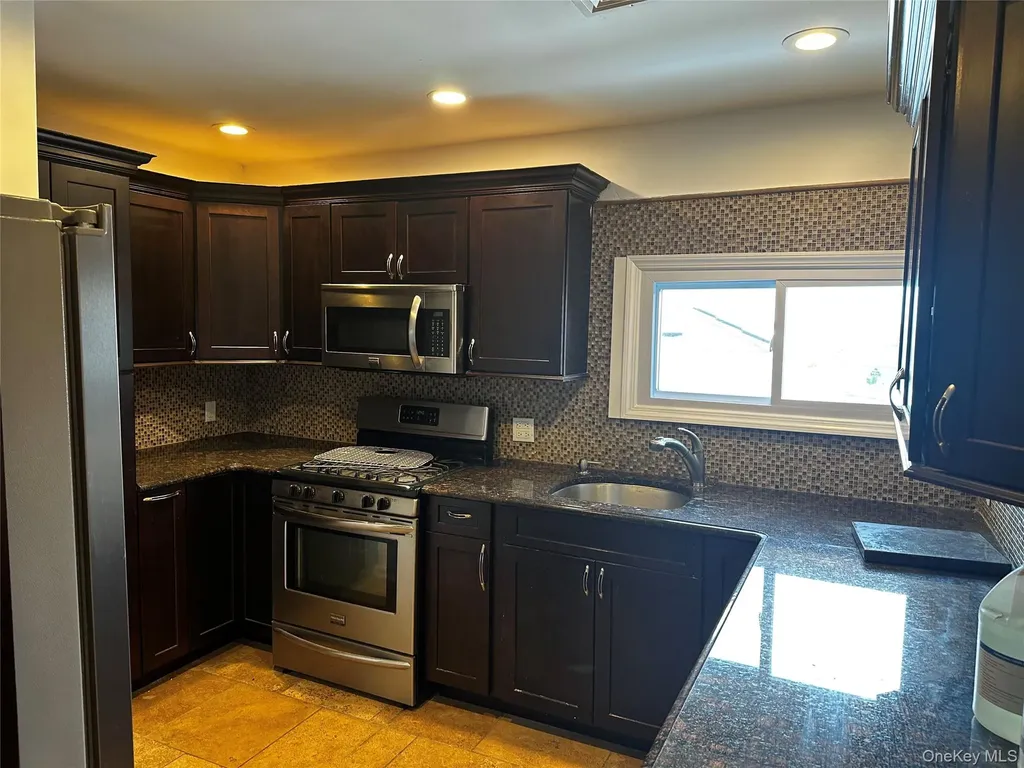 4261 Austin Boulevard Island Park NY 11558