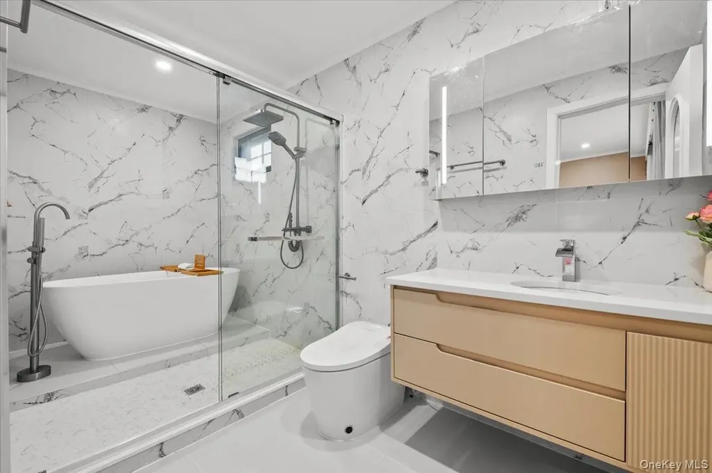 2 Elf Road Syosset NY 11791