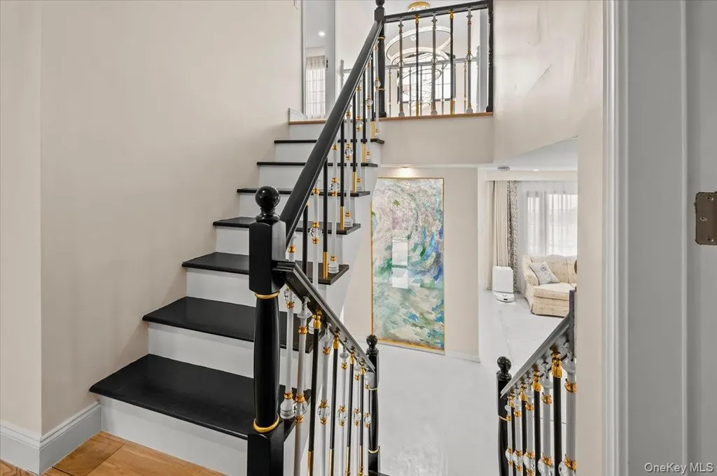 2 Elf Road Syosset NY 11791