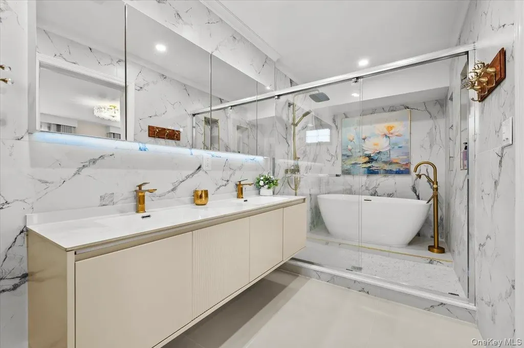 2 Elf Road Syosset NY 11791