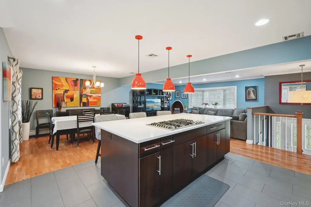 123 Gatto Lane Pearl River NY 10965