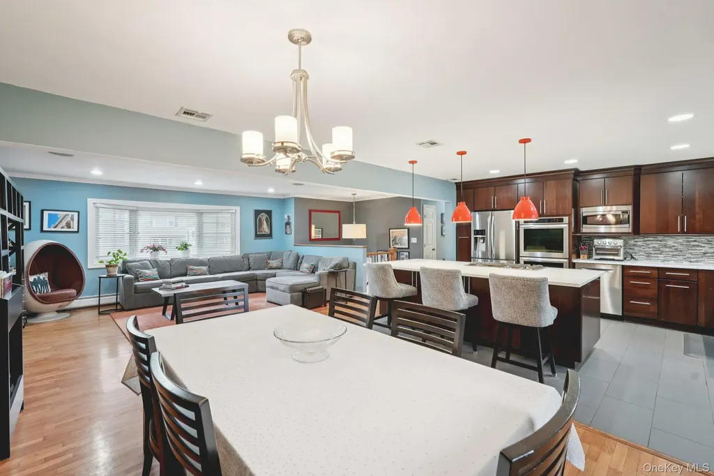 123 Gatto Lane Pearl River NY 10965