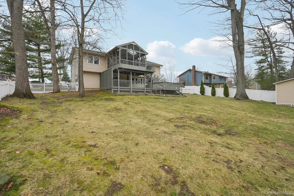 123 Gatto Lane Pearl River NY 10965