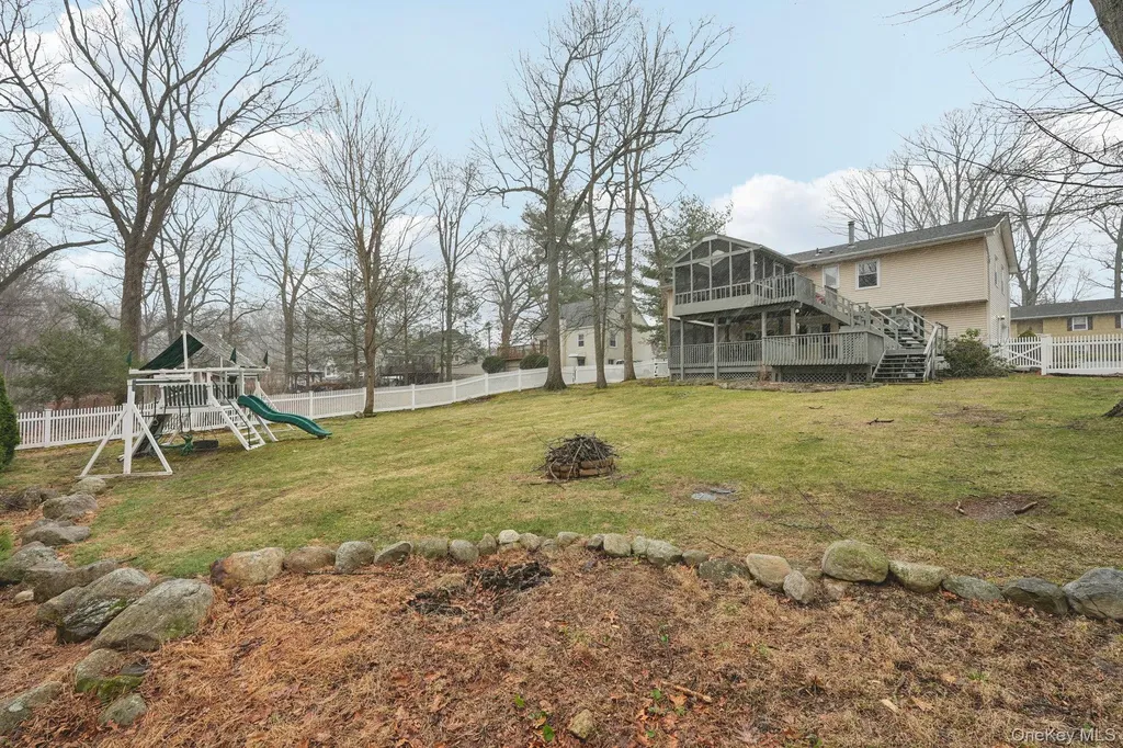 123 Gatto Lane Pearl River NY 10965