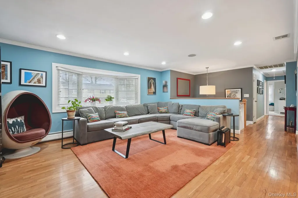 123 Gatto Lane Pearl River NY 10965