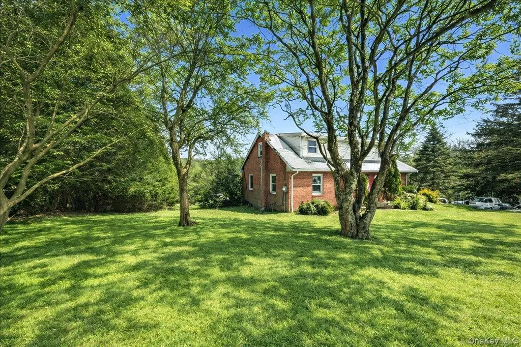 16 Primrose Street Katonah NY 10536