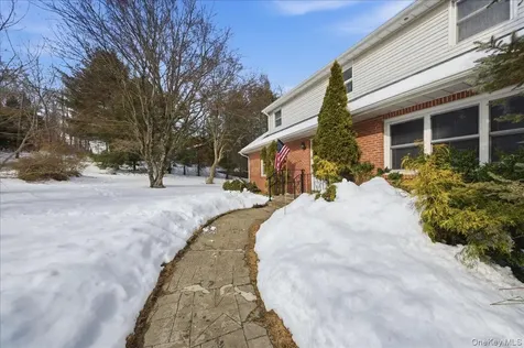 16 Primrose Street Katonah NY 10536