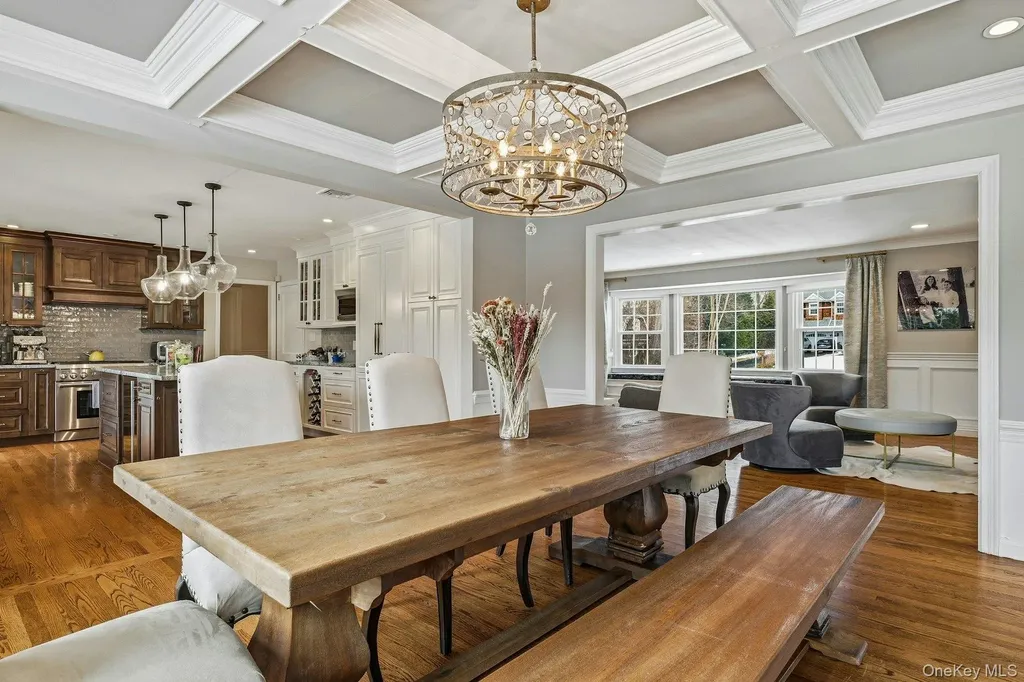 38 Hewlett Lane Port Washington NY 11050