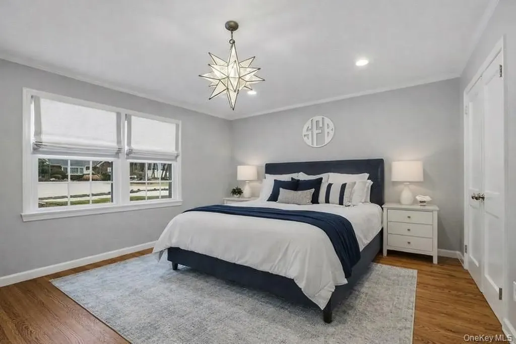38 Hewlett Lane Port Washington NY 11050