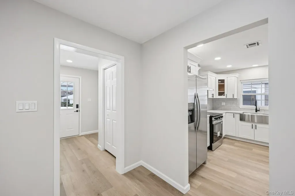 151 Laurance Lane Ridge NY 11961