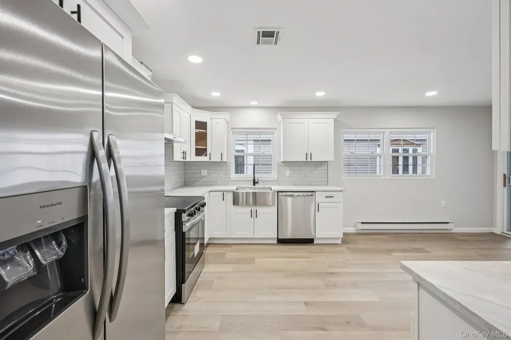 151 Laurance Lane Ridge NY 11961
