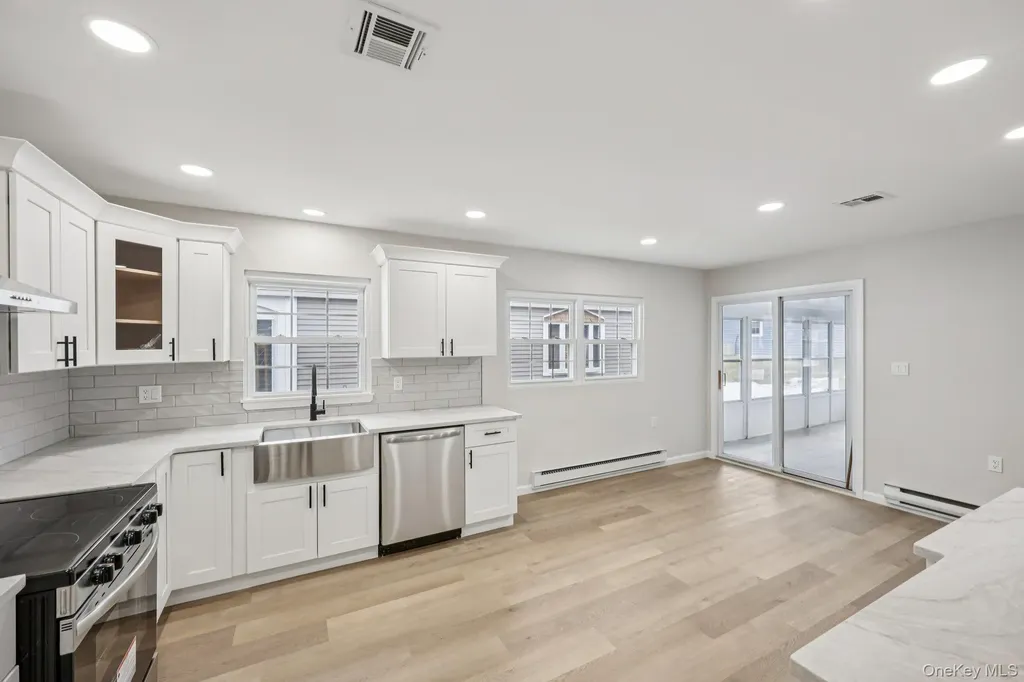 151 Laurance Lane Ridge NY 11961