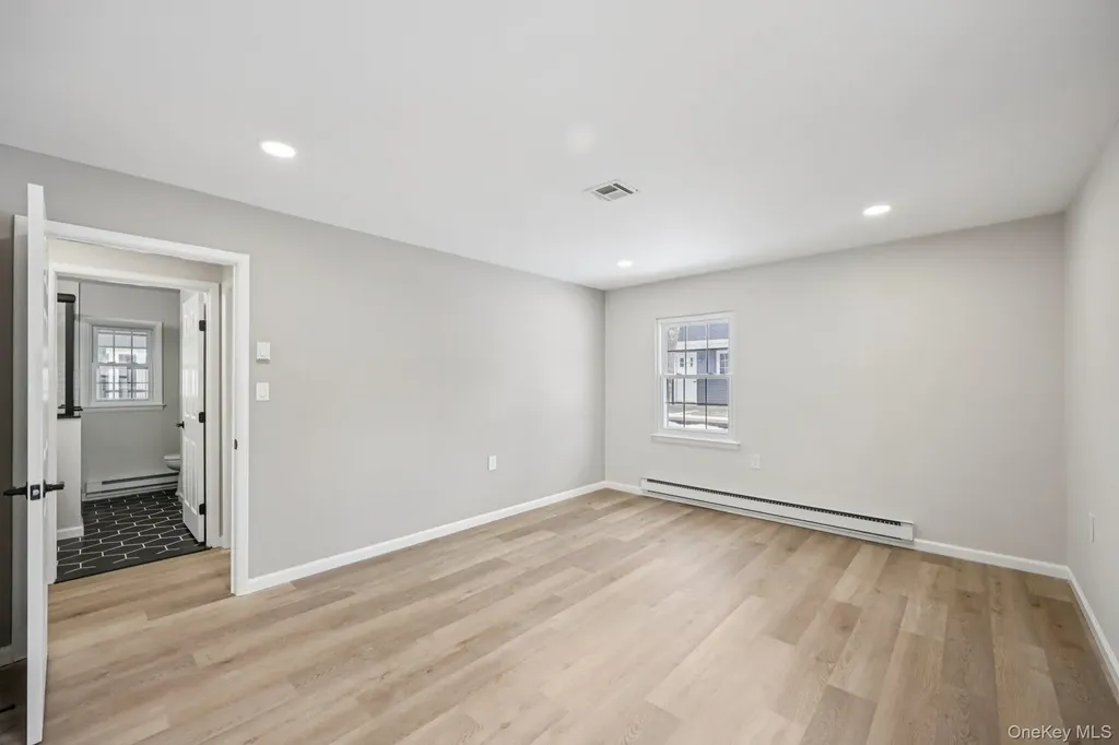 151 Laurance Lane Ridge NY 11961