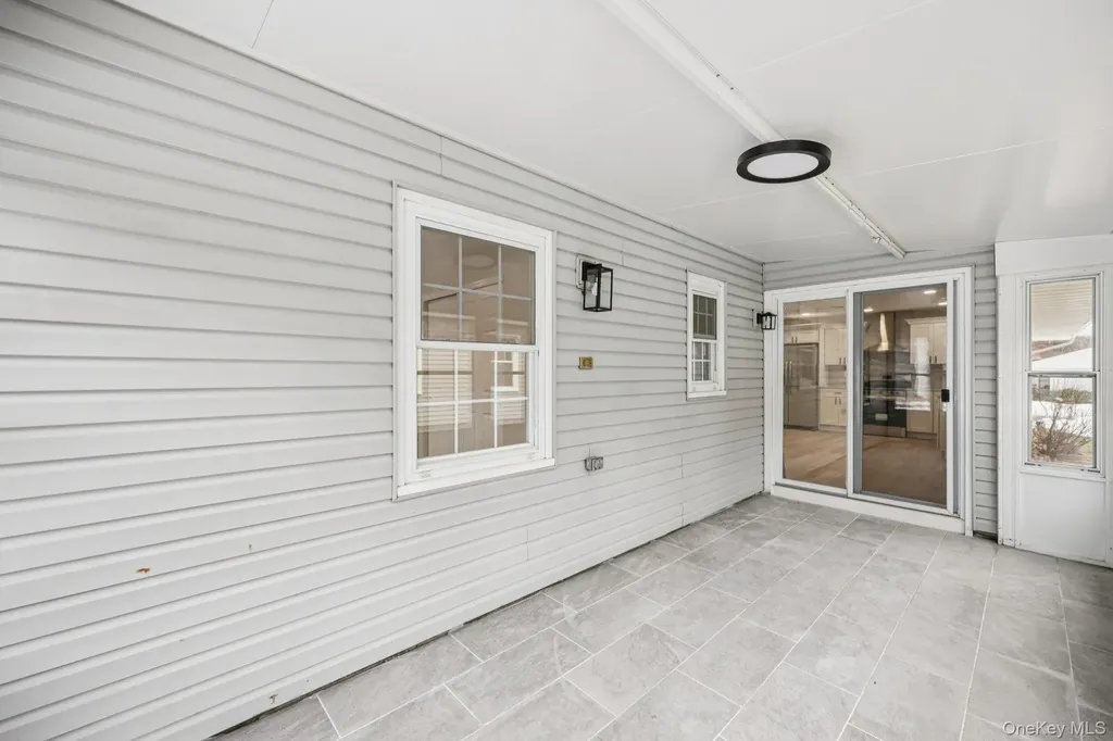 151 Laurance Lane Ridge NY 11961