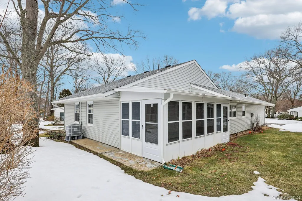 151 Laurance Lane Ridge NY 11961