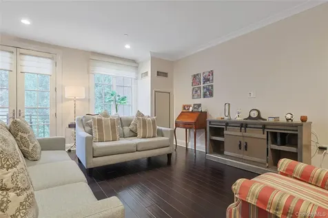 506 Trump Park Shrub Oak NY 10588