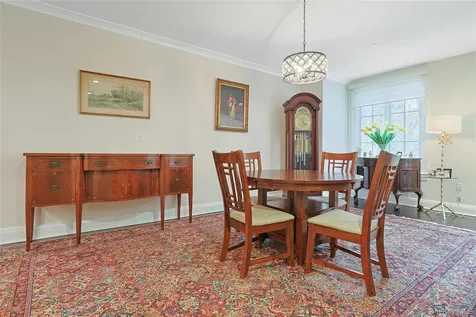 506 Trump Park Shrub Oak NY 10588