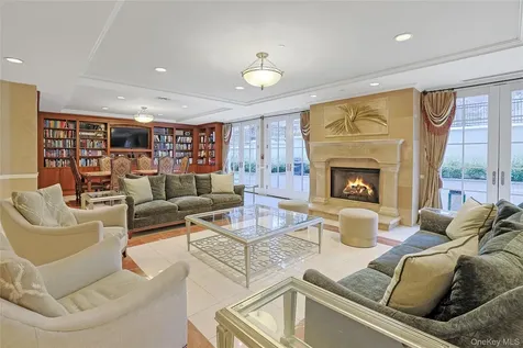 506 Trump Park Shrub Oak NY 10588