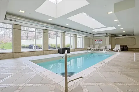 506 Trump Park Shrub Oak NY 10588