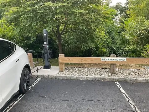 506 Trump Park Shrub Oak NY 10588