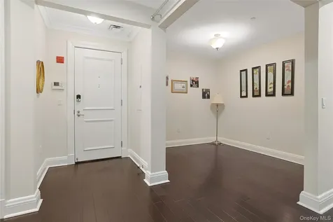 506 Trump Park Shrub Oak NY 10588