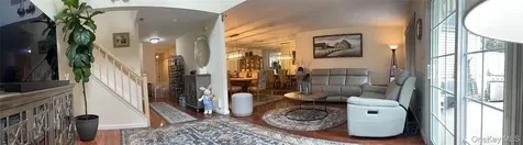 142 Farm House Court Manorville NY 11949