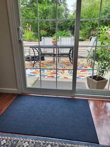 142 Farm House Court Manorville NY 11949