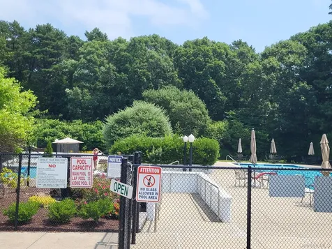 142 Farm House Court Manorville NY 11949