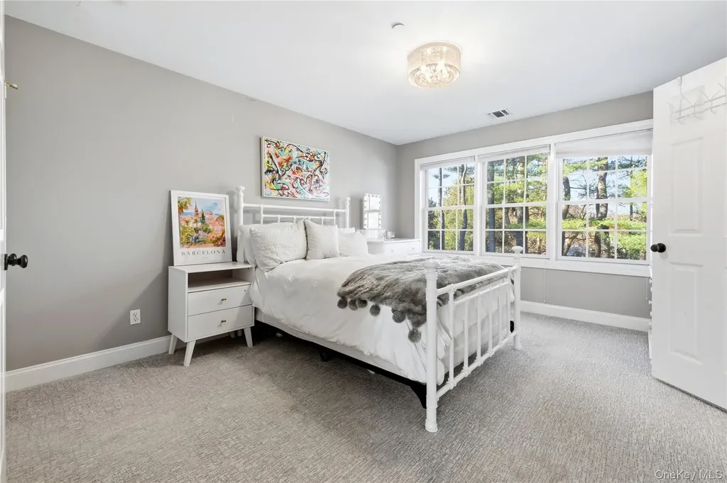 3 Pondfield Drive S Chappaqua NY 10514