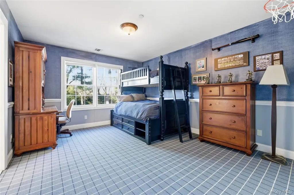 3 Pondfield Drive S Chappaqua NY 10514