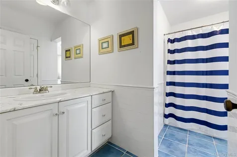3 Pondfield Drive S Chappaqua NY 10514