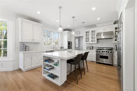 3 Pondfield Drive S Chappaqua NY 10514