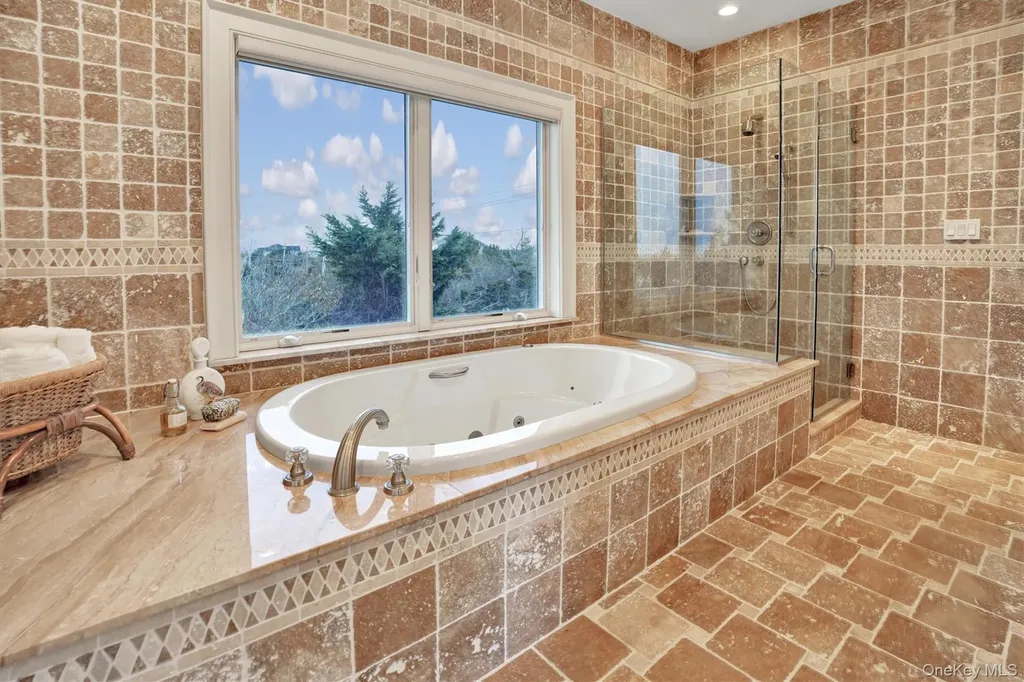 605 Dune Road Westhampton NY 11977
